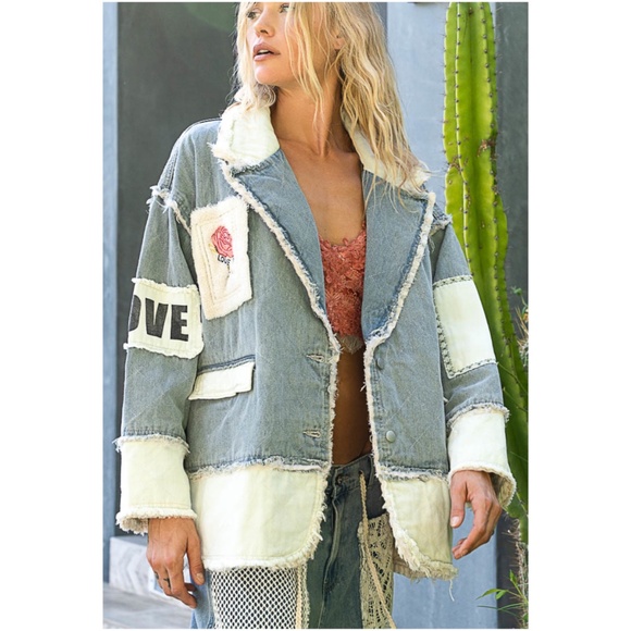 POL Light Wash Print Studded Heart Patch Button Down Frayed Denim Jacket - Picture 8 of 8